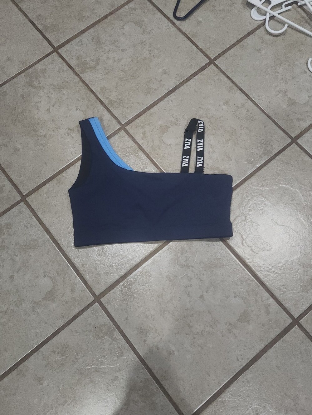ZYIA Navy 2-toned Activewear Sport Bra